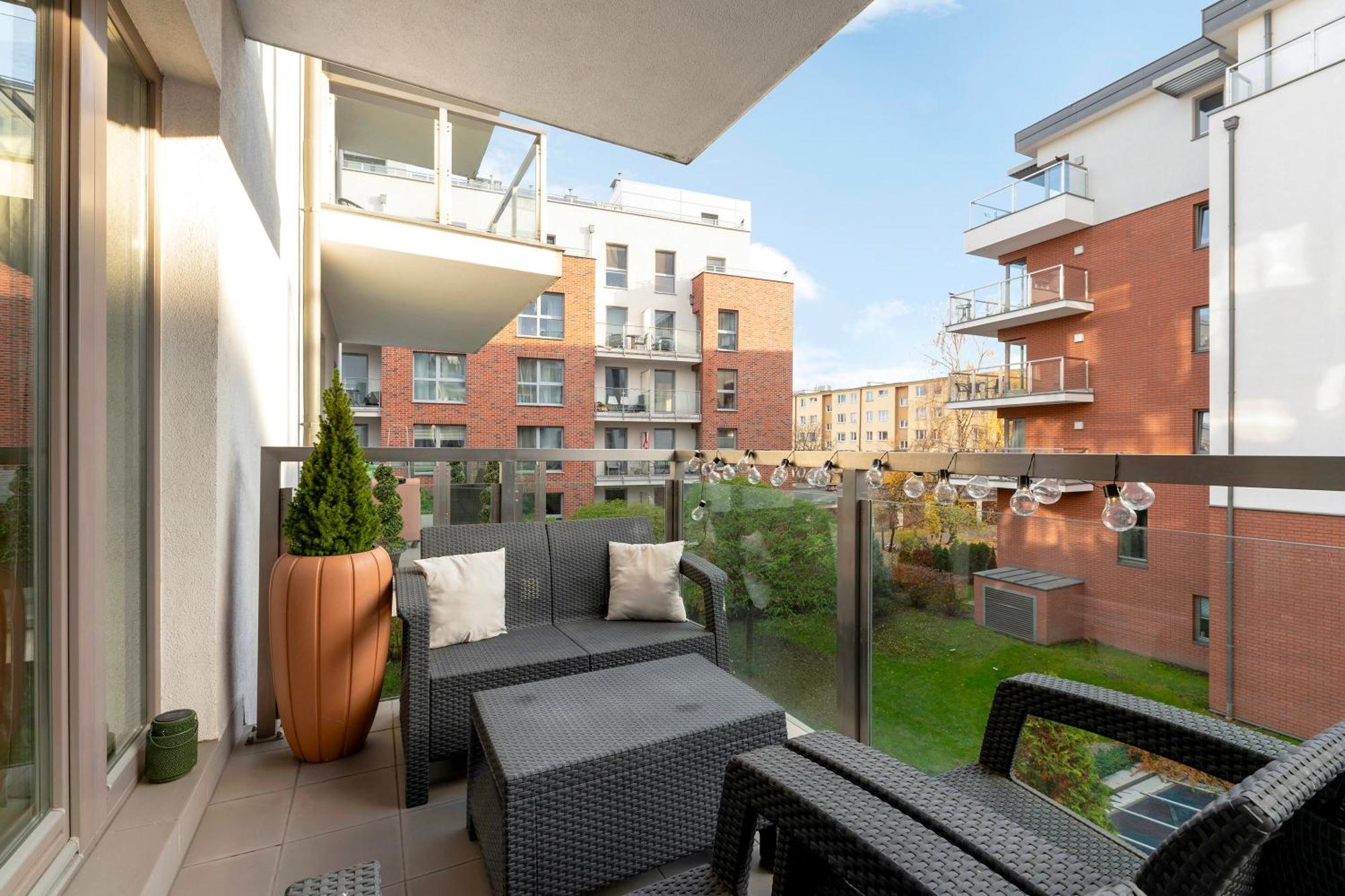 Waterlane Riverside Spa, Pool & Gym By Downtown Apartments Danzica Esterno foto