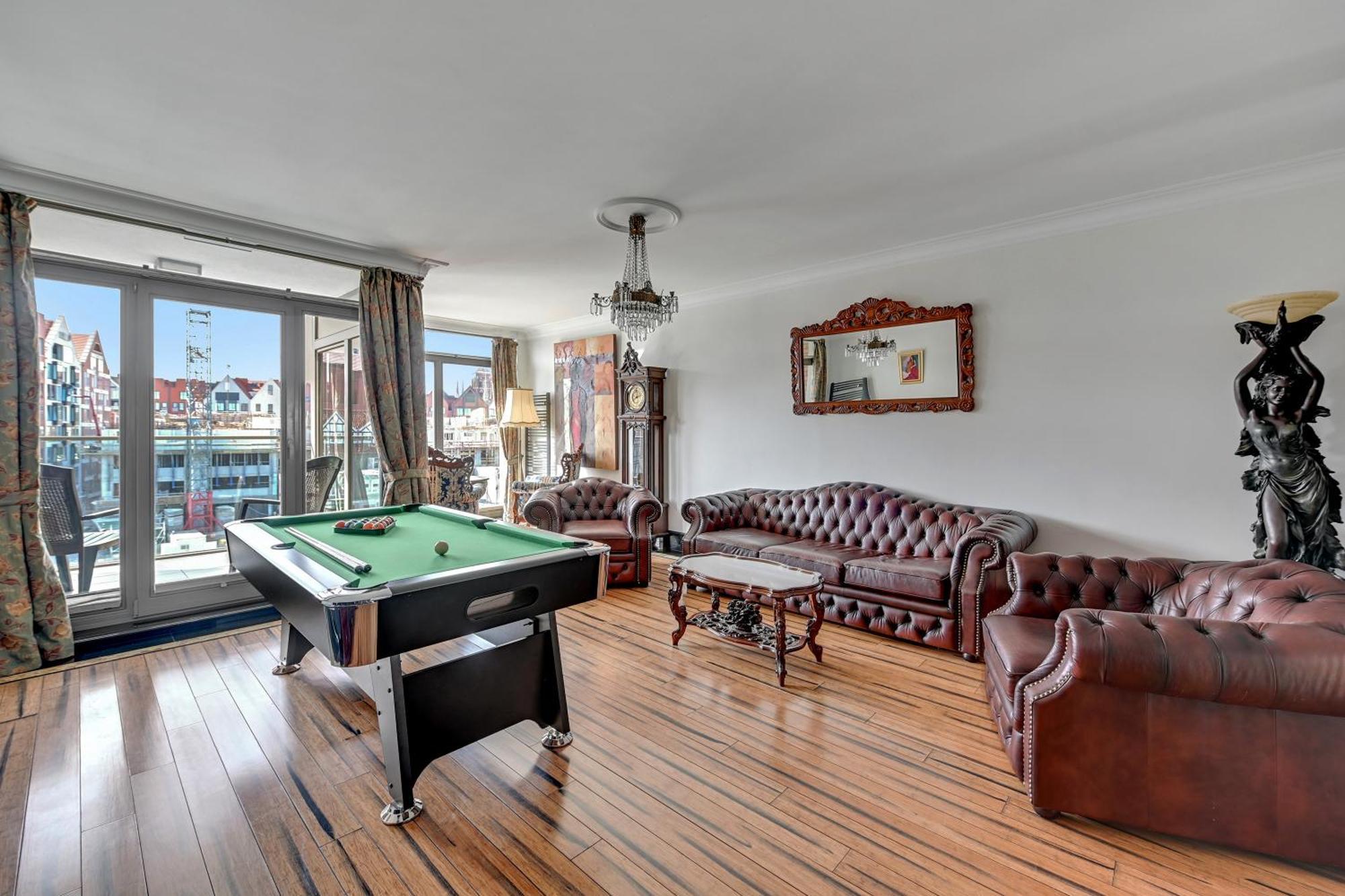 Waterlane Riverside Spa, Pool & Gym By Downtown Apartments Danzica Esterno foto